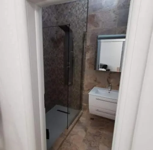 Апартаменты My - Unique Luxury Нэводари